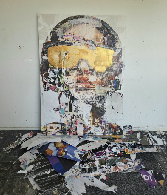 Image 1 of Wouter van Donselaar - Face086