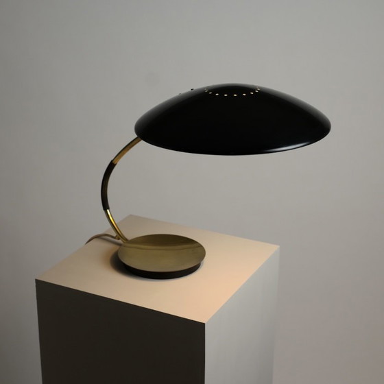 Lampe de table Christian Dell Modèle 6787 „Kaiser Idell“ pour Kaiser Leuchten, Allemagne, c. 1951 – Brass (photo 17 of 17)
