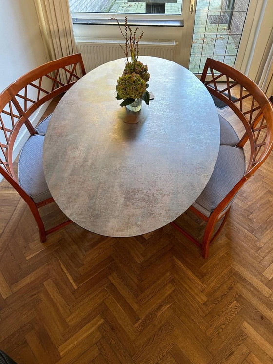 Image 1 of 2 bancs semi-circulaires élégants