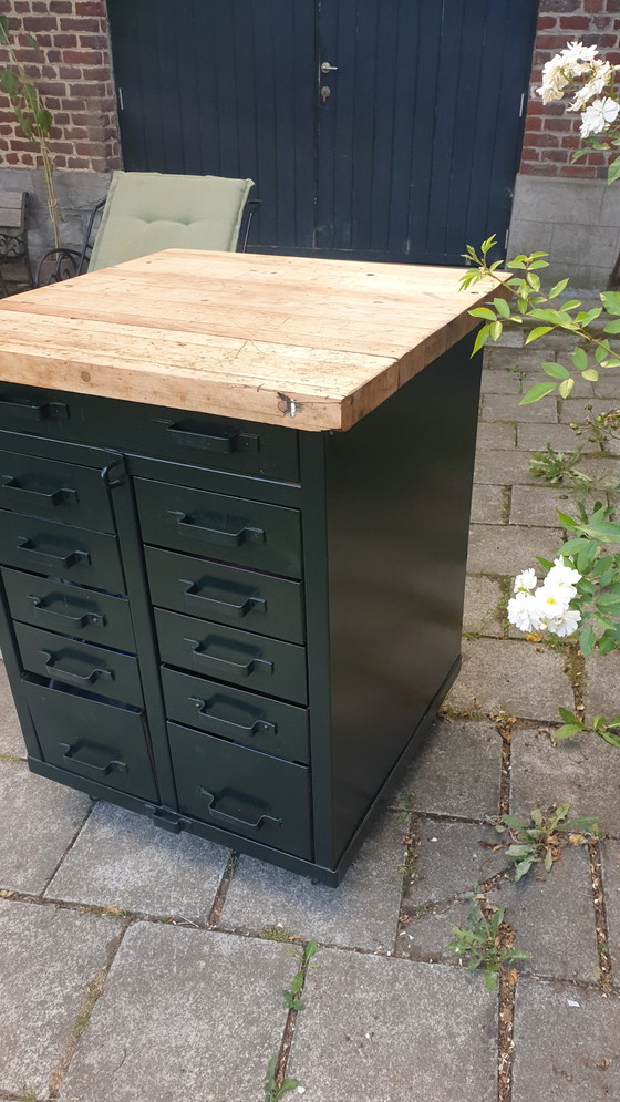 Image 1 of Cassettiera industriale/isola da cucina/banco da lavoro