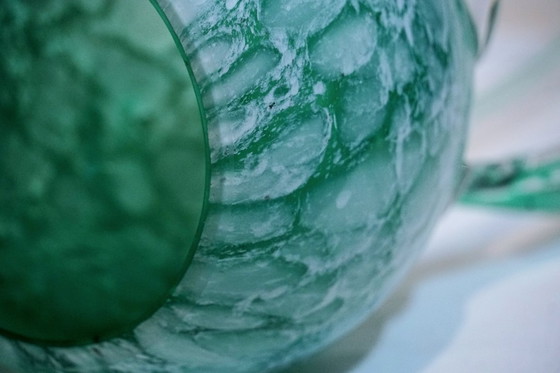 Image 1 of Calice monumentale in vetro soffiato a mano da 42 cm di Makora Krosno – Design marmorizzato color smeraldo