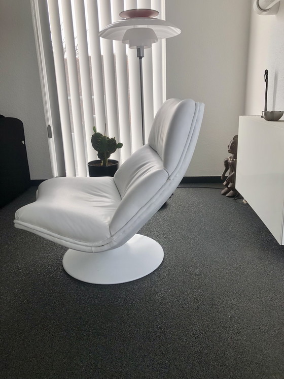 Image 1 of Artifort Fauteuil F511