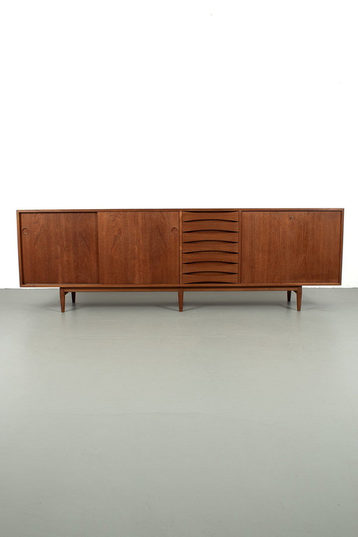 Arne Vodder sideboard voor Sibast