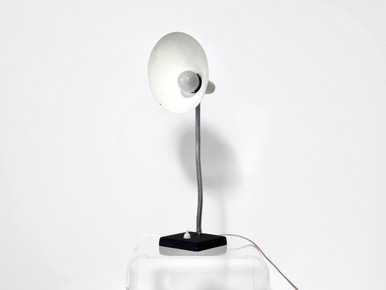 Vintage Gooseneck Table Lamp, 1960s, Metal, White (photo 2 of 15)