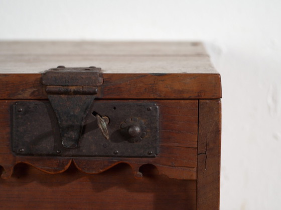 Antique Japanese chest with iron lock – Japan, circa 1880 – Chest of drawers (photo 38 of 40)