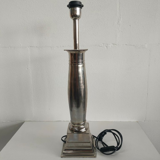 Image 1 of Hohe Retro-Tischlampe im Imperator-Stil.