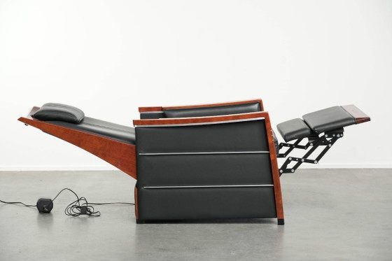 Image 1 of Schuitema Art Deco design relaxfauteuil uit de Decoforma serie met zwart rundleer