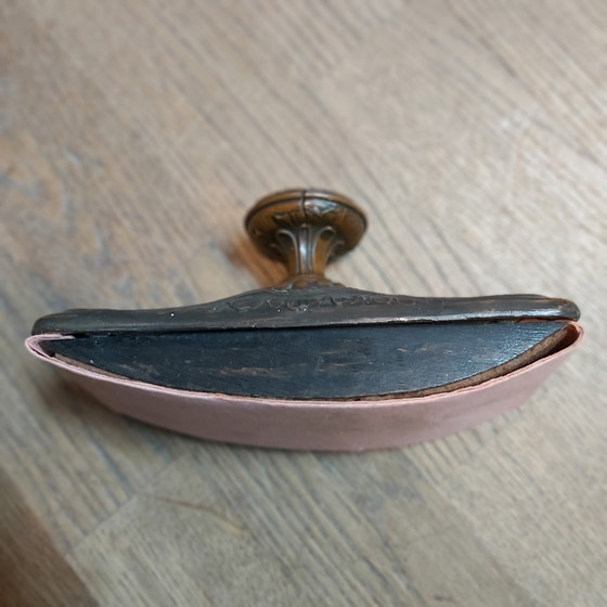 Antiker Tintenlöscher oder Wippen-Tintenlöscher Jugendstil – Dekorative Objekte, Bronze, Paper (photo 3 of 6)