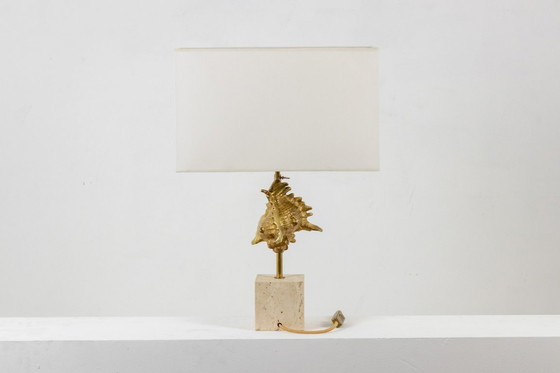 Image 1 of Maison Charles. Lampada a conchiglia in bronzo dorato. Francia, anni '70