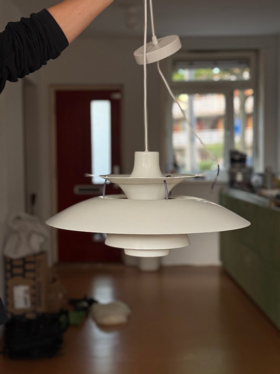 Lampada da soffitto vintage Louis Poulsen PH-5 – Lampade a sospensione, Metal, Aluminium (photo 3 of 5)