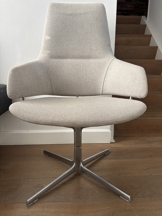 Image 1 of 4x Arper Aston dining room/office chairs