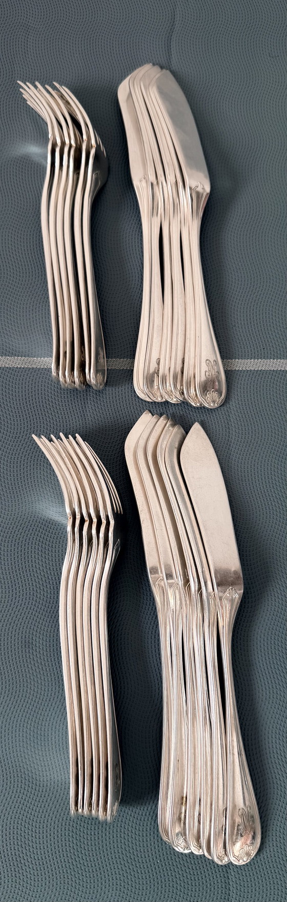 Image 1 of Elegant 24-piece fish service – Marot Bérain pattern in silver-plated metal