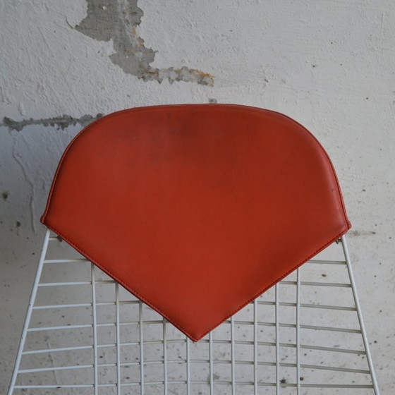 Image 1 of Chaise haute DKR-2 en fil de fer pour bikini