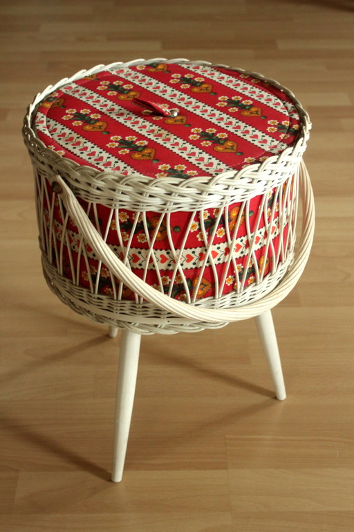 1970S Vintage Sewing Basket Wicker Fabric Wood With Plastic Insert Incl. sewing accessories