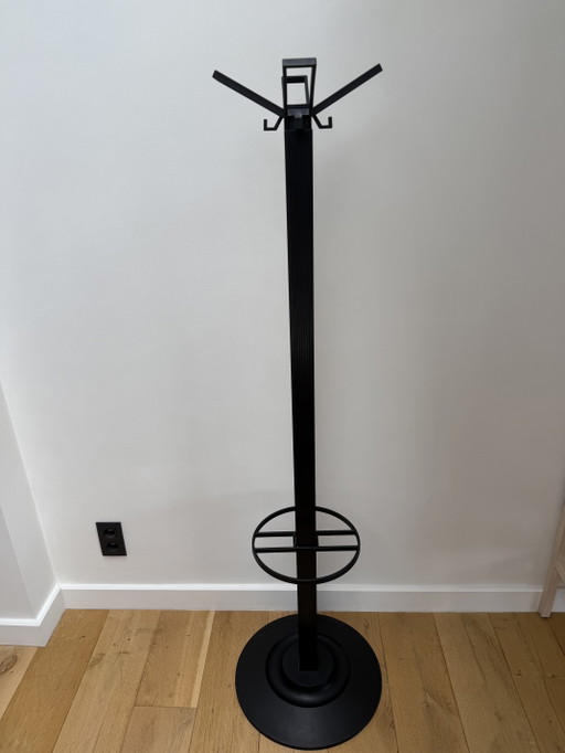 Kartell Design Italy - Segmenti Garderobe im Vintage-Design