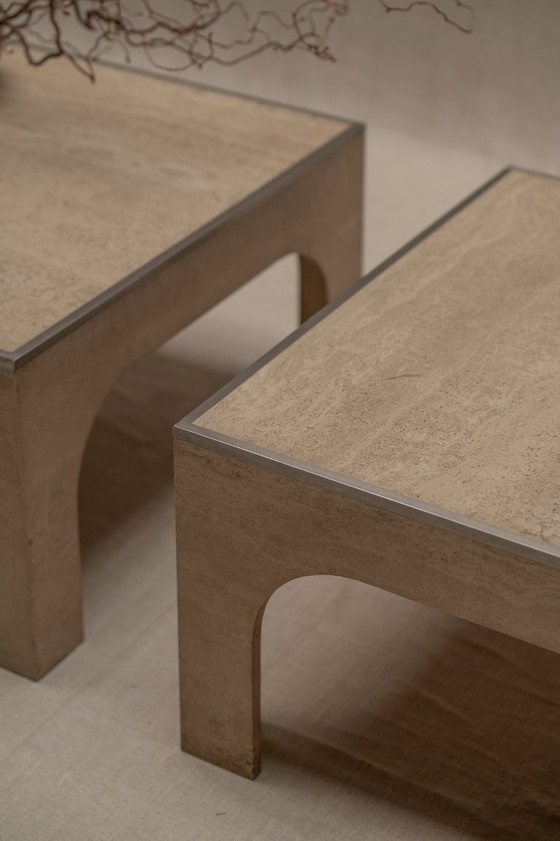Image 1 of Set architettonico di tavolini in travertino, dopo Willy Ballez