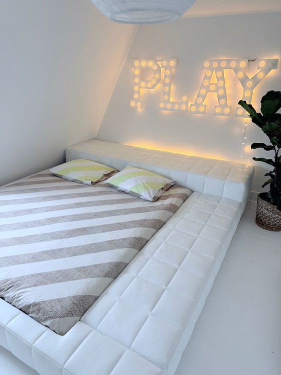 Image 1 of Bonaldo penisola squadrata versione B pelle bianca