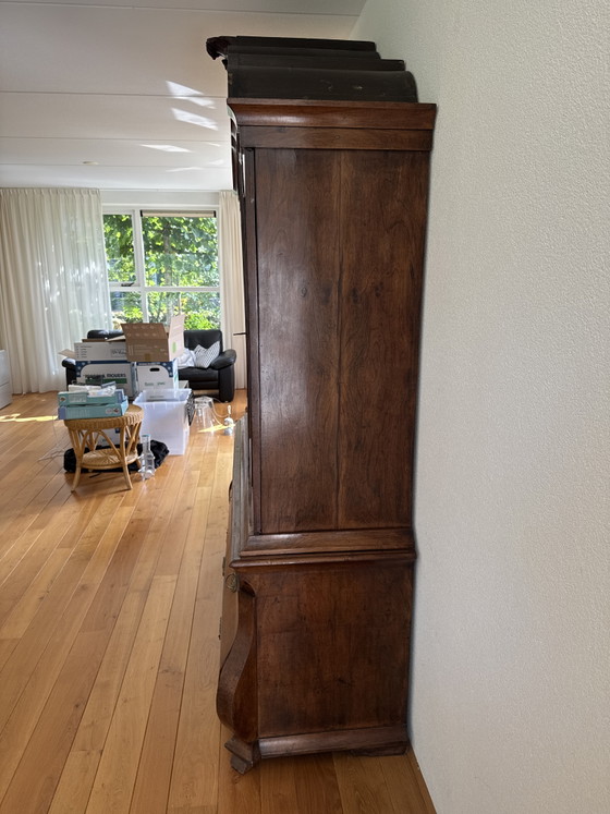Oud Hollands Kabinet in Lodewijk XV Stijl / Bombée Kabinet – Kasten, Wood, Brass (photo 3 of 9)