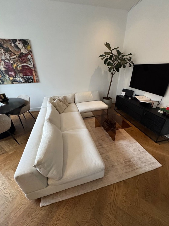 Image 1 of Minotti White 2009/2010