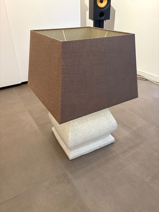 Brynxz table lamp white crackle