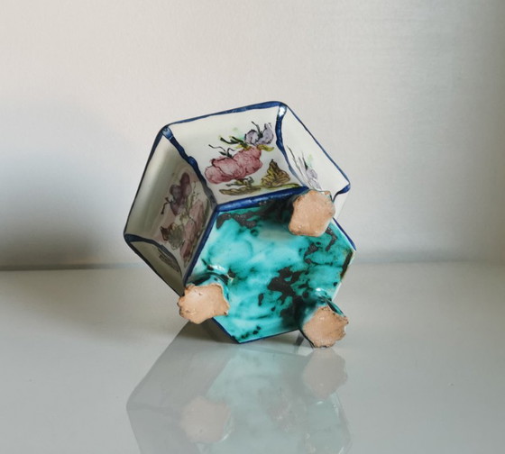 Image 1 of OLD FLOWERPOT