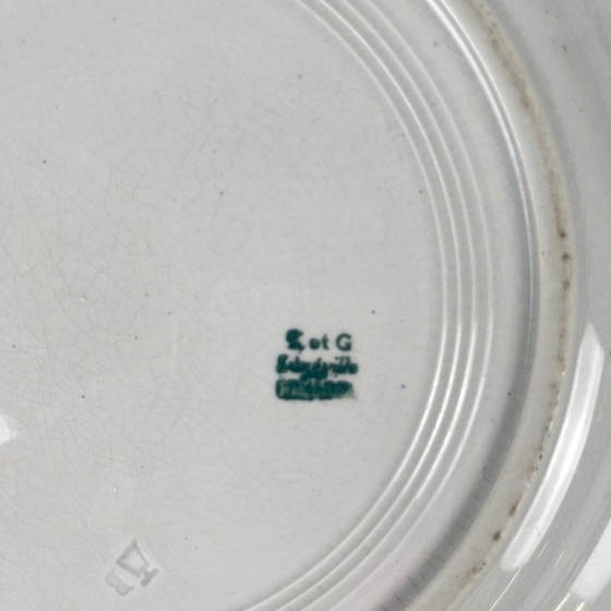 Image 1 of Plato redondo, diseño "Clavel", KG Lunéville, piedra de hierro, siglo XIX