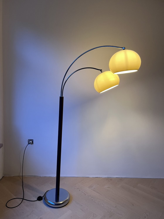 Lampada da terra/ad arco vintage Dijkstra Space Age con doppio paralume – Dijkstra Lampen, Lampade da terra (photo 11 of 11)