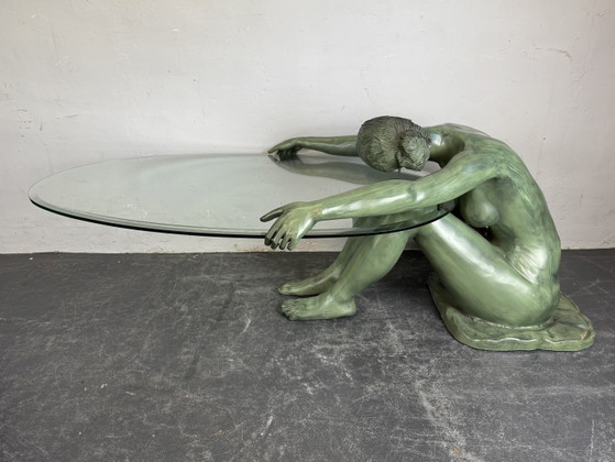 Image 1 of Table sculpturale en bronze