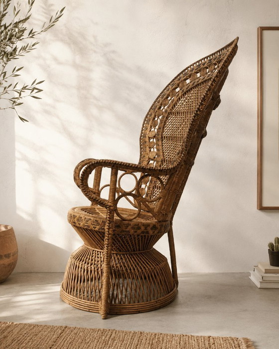 Image 1 of Vintage pauwenstoel van natuurlijk rotan — jaren 70