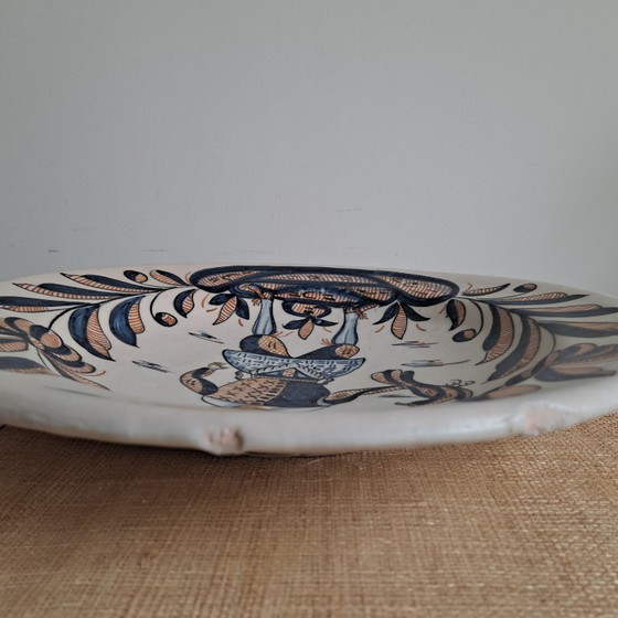 Coppia di grandi piatti da parete in ceramica spagnola fatti a mano – 33,5 cm. – Decorazioni murali (photo 8 of 10)