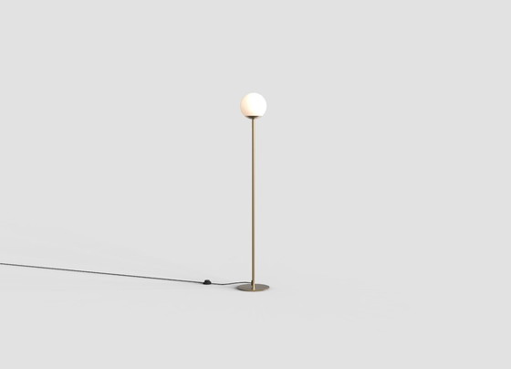 Image 1 of Frandsen Globe Stehleuchte aus Opalglas