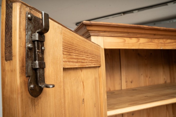 Armadio antico tedesco in pino con appendiabiti e ripiano, fine XIX secolo, Legno, Beige (foto 16 di 16)