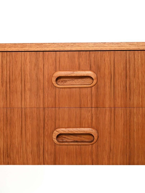 Image 1 of Mesita de noche escandinava de teca de la década de 1960