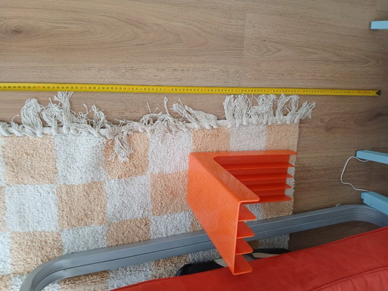 Image 1 of Divano in camoscio rosso vintage