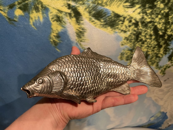 Image 1 of Fish/Carp Napkin Holder “Modelo Depositato”. (Italian design patent)
