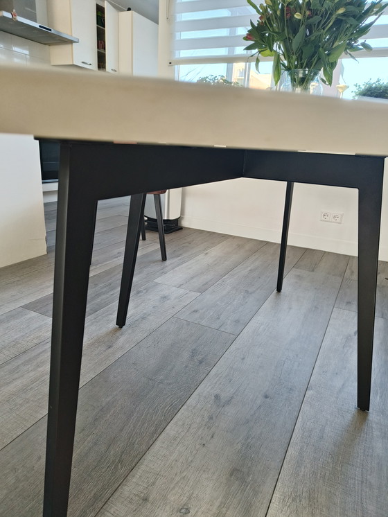 Image 1 of Tavolo ovale bianco design italiano