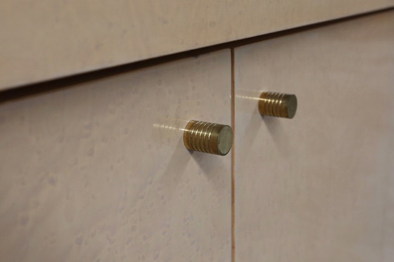 Image 1 of Credenza in legno di radica laccata avorio di Jean Claude Dresse, anni '70