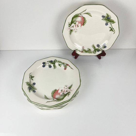 Image 1 of Set van 8 Churchill dinerborden, "Victorian Orchard" patroon, Staffordshire, Engeland