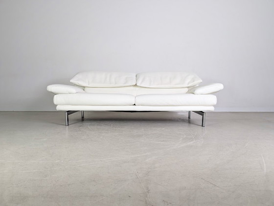 Image 1 of La Nuova Casa Italia de tres plazas Who's Perfect Sofa Couch Galileo