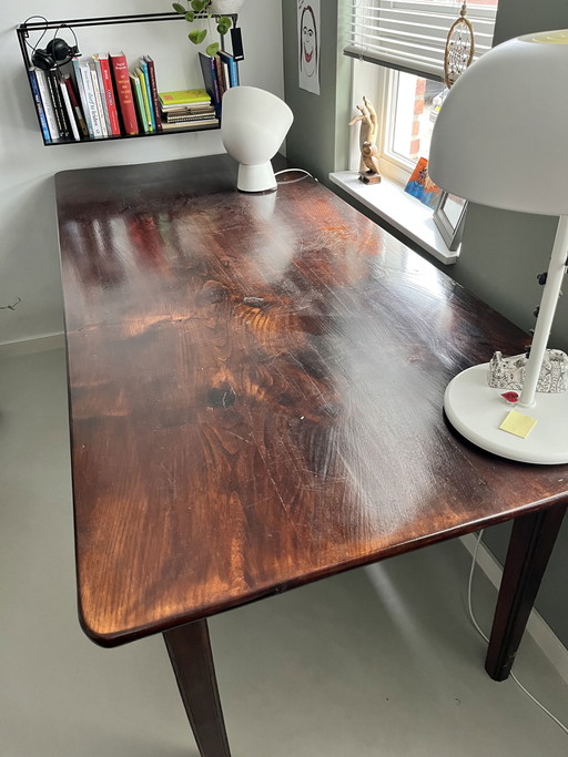 Mesa de comedor de estilo rústico francés