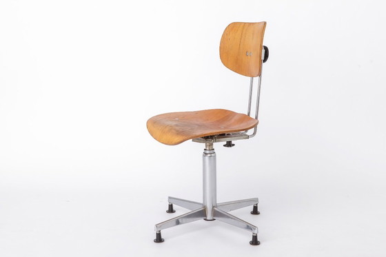 Image 1 of Egon Eiermann Swivel Chair for Wilde & Spieth, Bauhaus Desk Chair 1950s, German Industrial Beech Chair