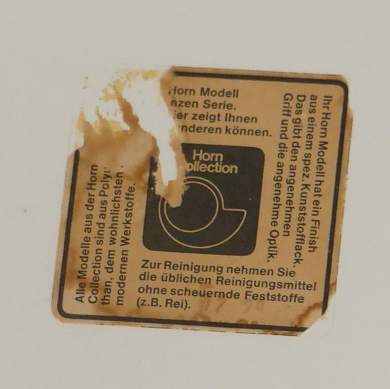 Image 1 of vintage 70er Jahre Couchtisch Beistelltisch 70x70H40 von Peter Ghyczy Horn Collection weiß space age retro panton