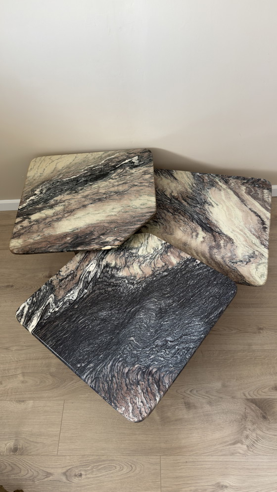 Image 1 of Set di tavolini da caffè in marmo