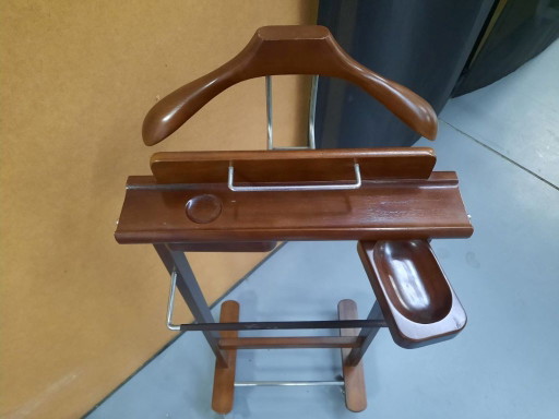 Valet de chambre pratique