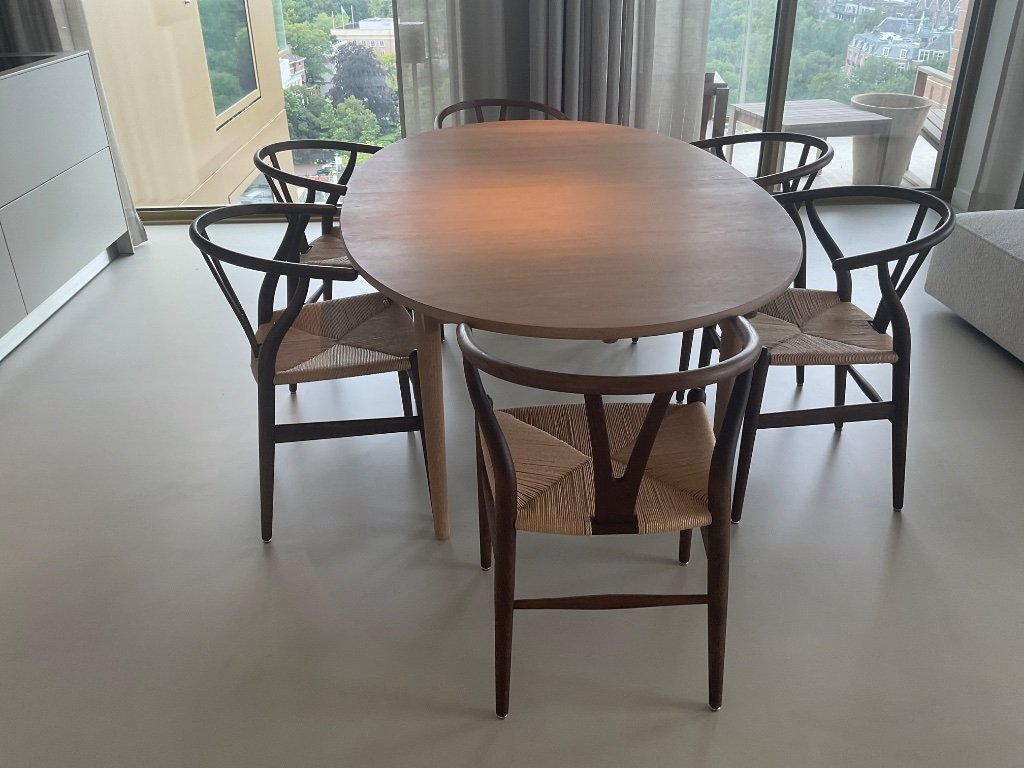 Carl Hansen & Søn Dining chairs | Whoppah