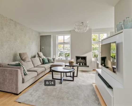 Image 1 of Mobile TV ad angolo / credenze, design italiano, marca: giellesse