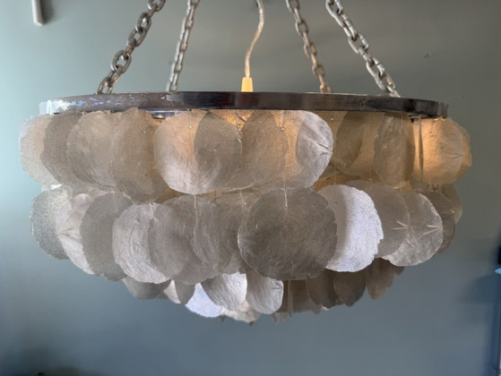 Unieke hanglamp met schelpen, sfeervolle verlichting – Kroonluchters, Metal, Other (photo 9 of 13)
