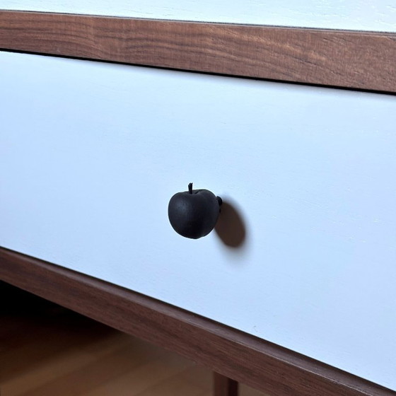 Image 1 of Unieke kaptafel / nachtkastje Kate door Marcel Wanders – laatste exemplaar