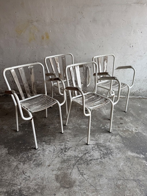 Set of 4 Vintage Metal Garden Chairs – Distressed White