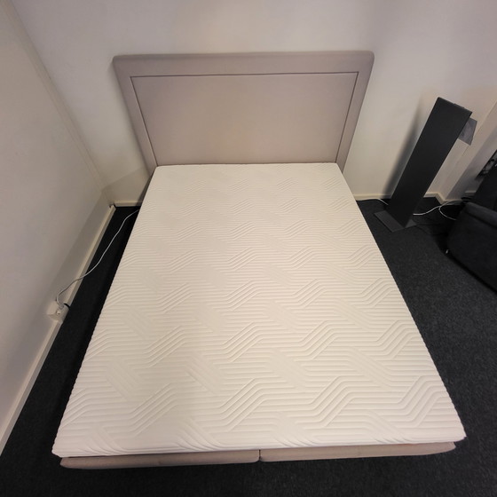 Image 1 of Cama de relax TEMPUR - 160x200